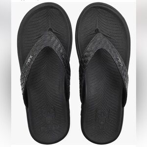 KuaiLu Womens Flip Flops Yoga Mat Comfortable Walking Thong Sandals Black Size 8